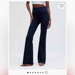 NWT Groove super high rise flare True Navy